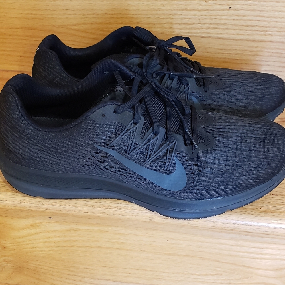 NIKE Odyssey React black  running sneakers